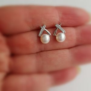 NEW cultured white freshwater pearl white topaz earrings silver